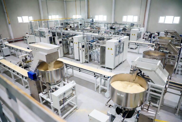 Magnet Professional Cat Litter Manufacturing Facility